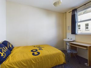 Photo 19- click for photo gallery